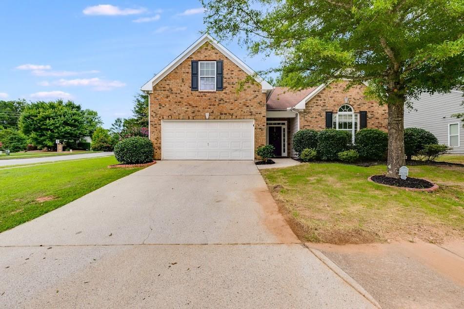 5501 Somer Ridge Ct., Douglasville, GA 30134