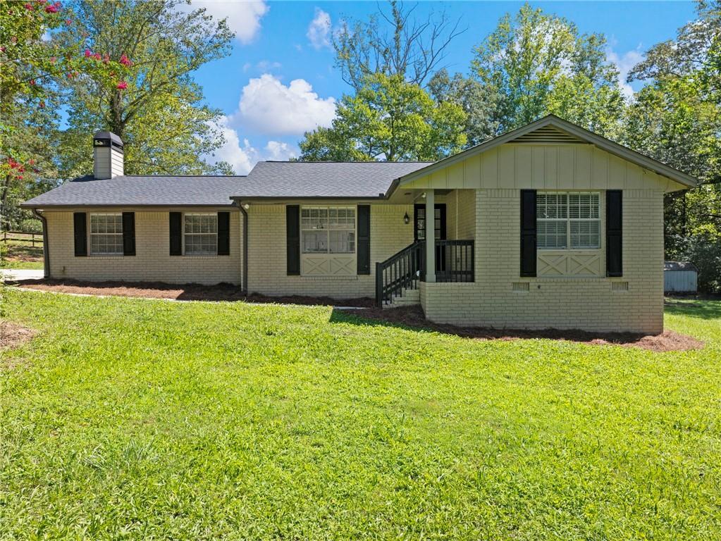 5206 Old Hickory Pl., Gainesville, GA 30506