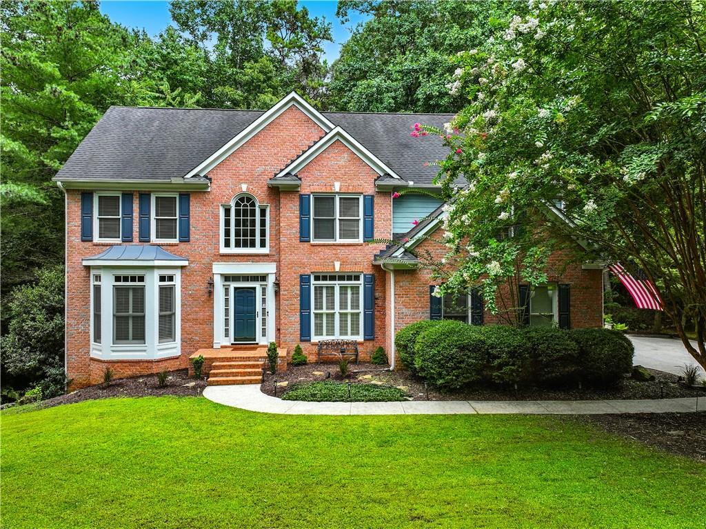 87 Grand Ave., Suwanee, GA 30024