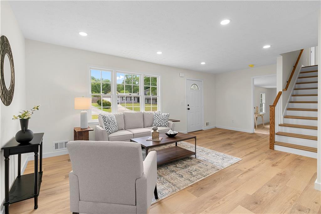 3107 Park Ln., Snellville, GA 30078