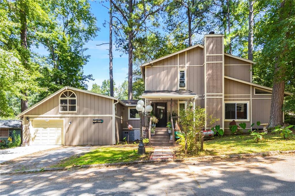 487 Magnolia Dr., Pine Lake, GA 30072