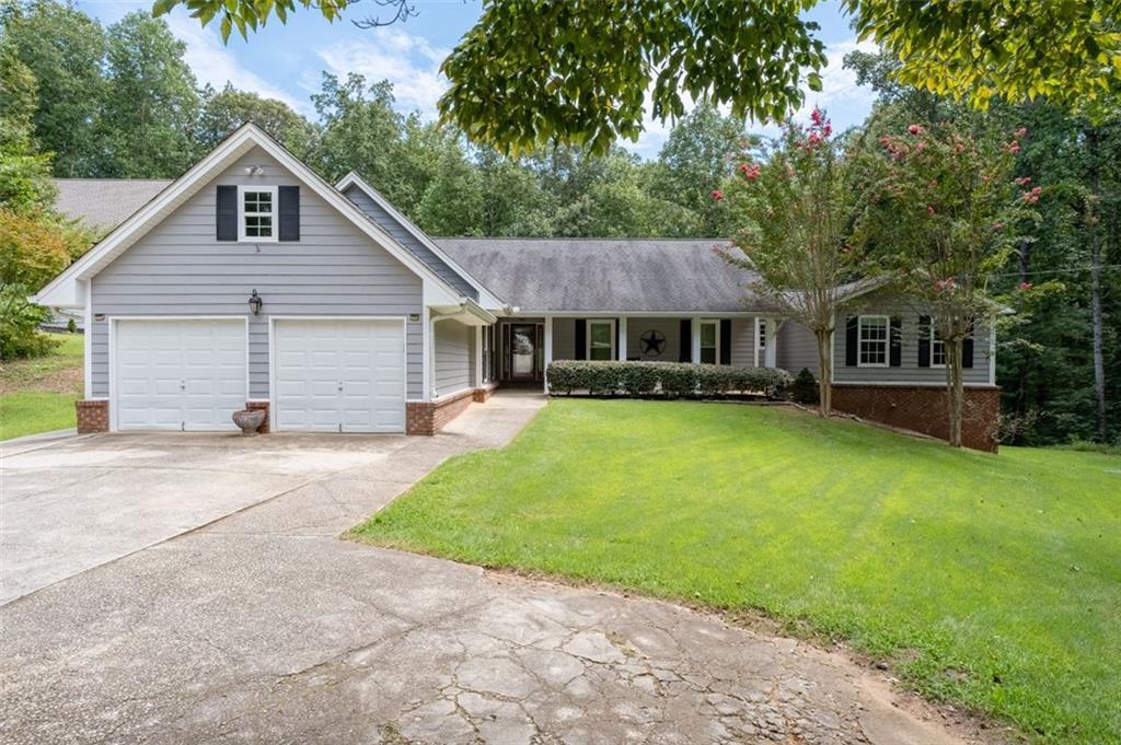 4692 Yeager Rd., Douglasville, GA 30135