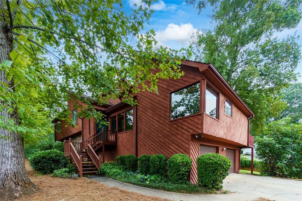2562 Bavaria Court Ct., Marietta, GA 30062