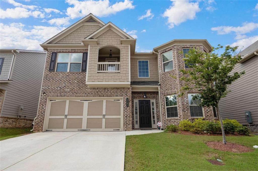 1187 Kingston Hill Dr., Loganville, GA 30052