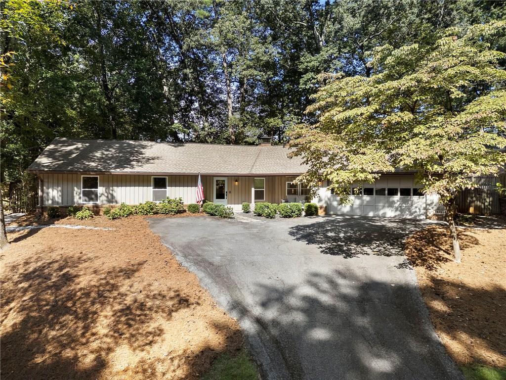 5231 Seaton Dr., Atlanta, GA 30338