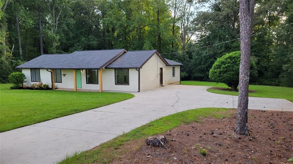 389 Rosser Rd., Mcdonough, GA 30252