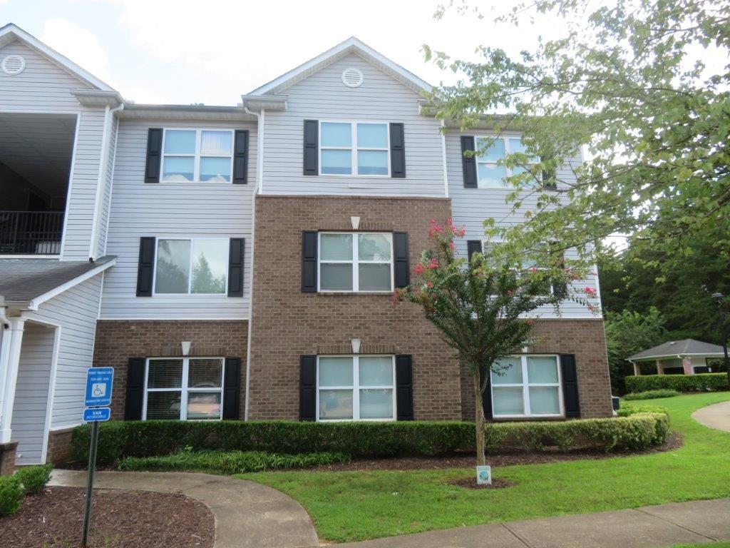 14104 Fairington Ridge Cir., Lithonia, GA 30038