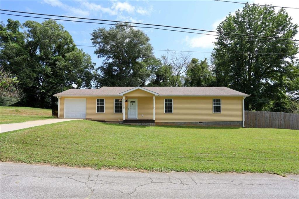 207 Van Wert St., Buchanan, GA 30113