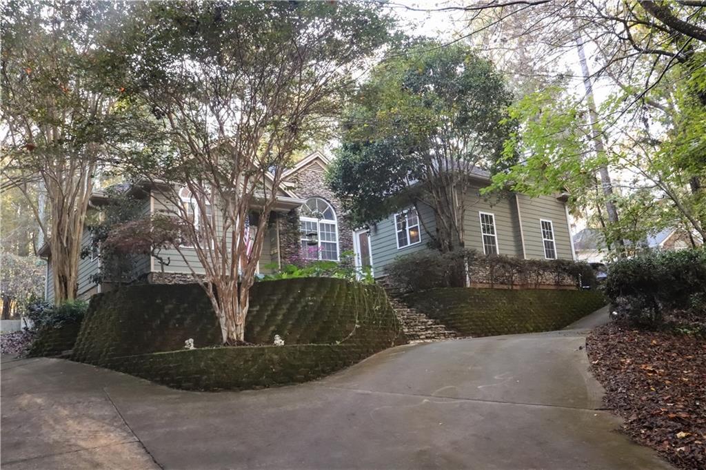 346 E River Bend Dr., Eatonton, GA 31024