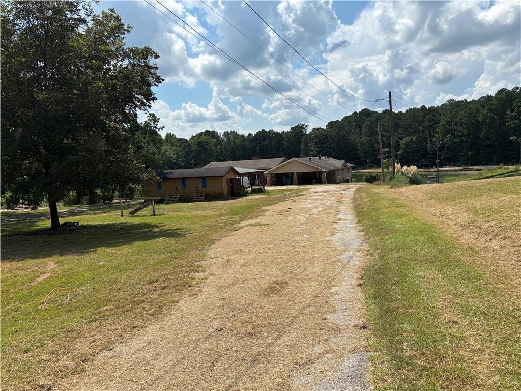 8150 Lakeview Dr., Covington, GA 30014