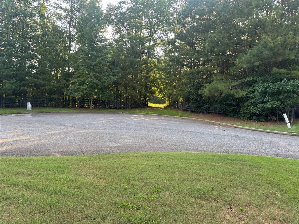 124 Aaronwood Ct., Alpharetta, GA 30004