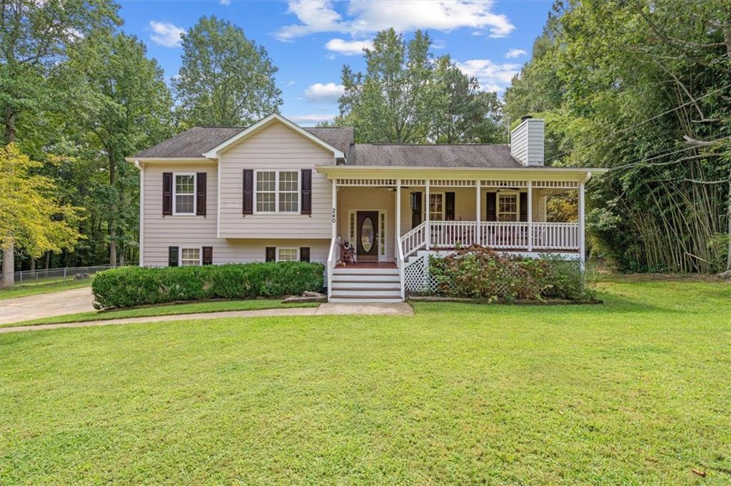 240 River Oak Ct., Temple, GA 30179
