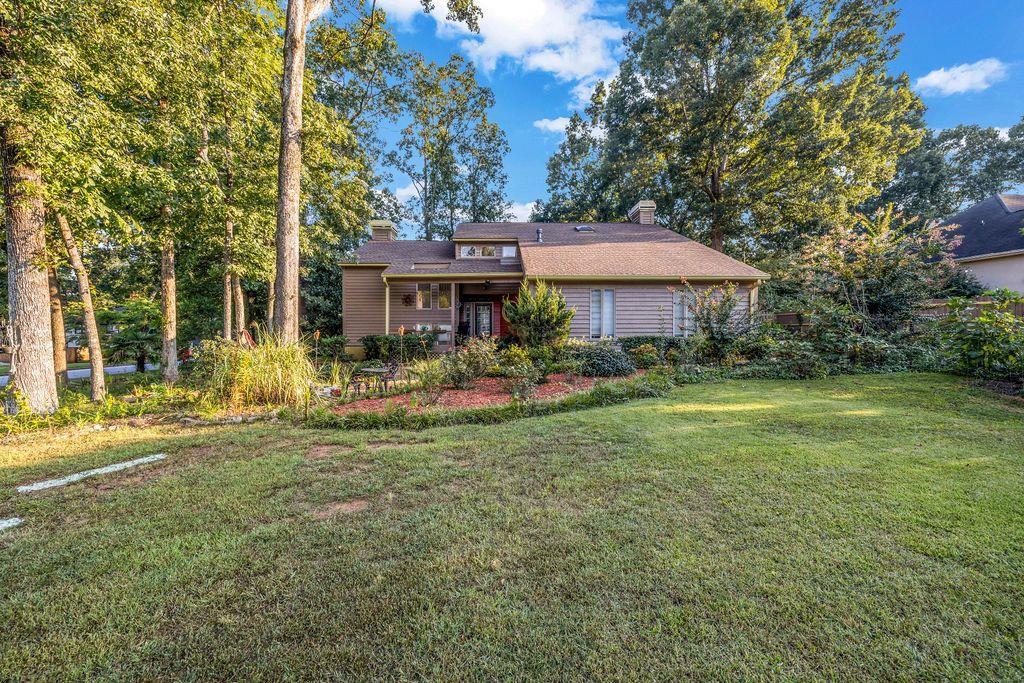 2335 Ettas Cir., Conyers, GA 30013
