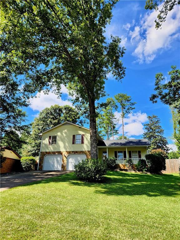 4153 Scenic Mountain Dr., Snellville, GA 30039
