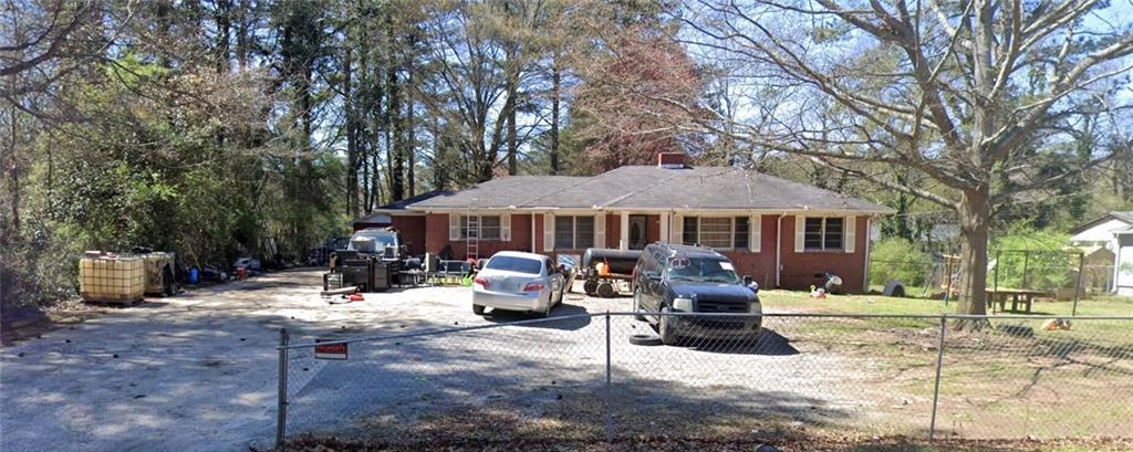 5651 Handley Blvd., Morrow, GA 30260
