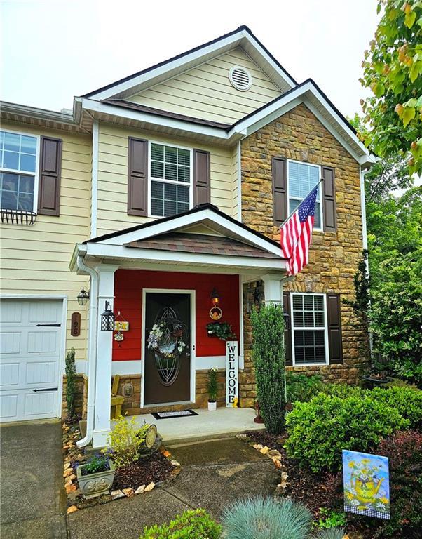198 Red Hawk Dr., Dawsonville, GA 30534