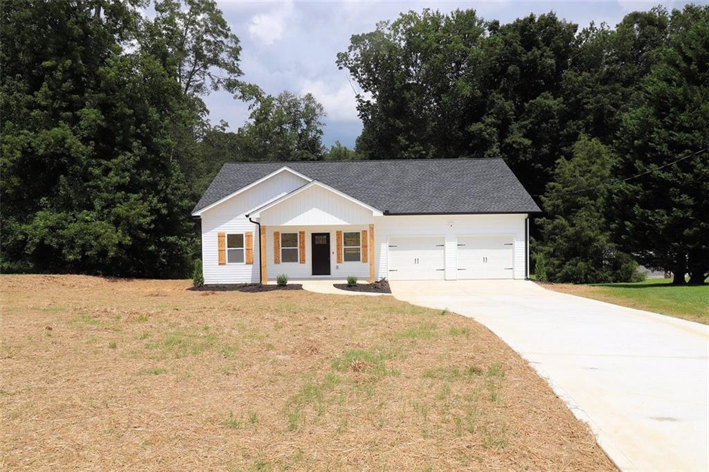 174 Katie Ln., Carrollton, GA 30117