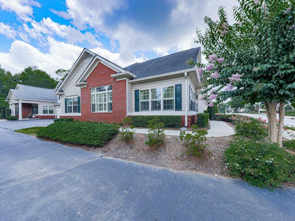 105 Owens Farm Ln., Woodstock, GA 30188