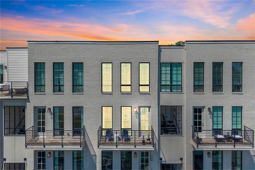 1291 Longreen Ter., Atlanta, GA 30318