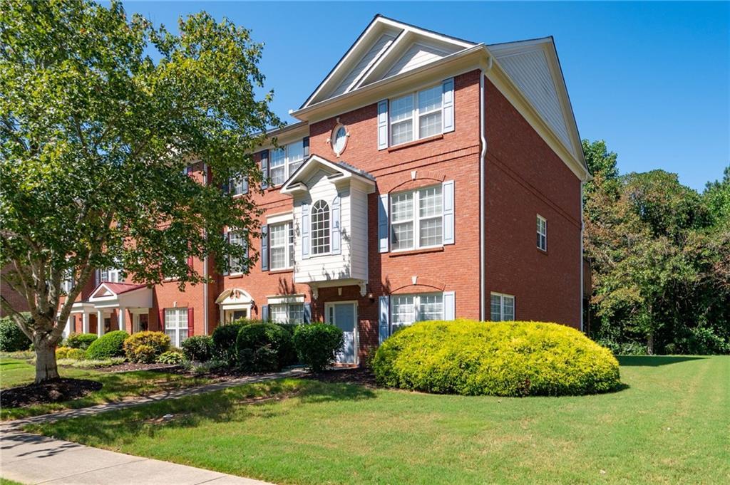 3331 Chastain Gardens Dr., Kennesaw, GA 30144