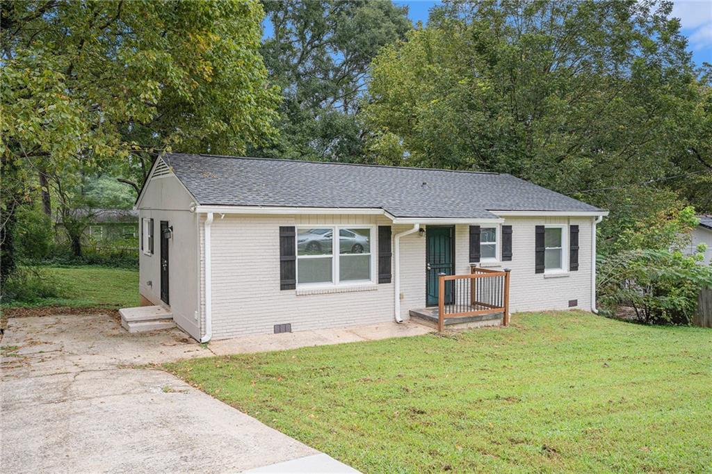 938 Rebel Forest Dr., Atlanta, GA 30315