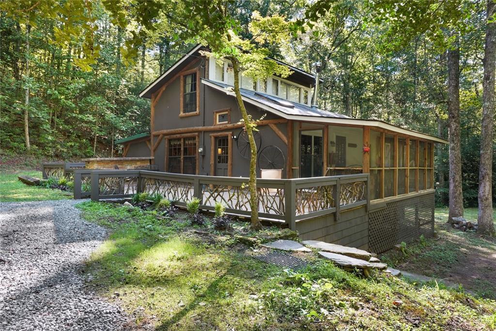 162 Delilah Ln., Lakemont, GA 30552