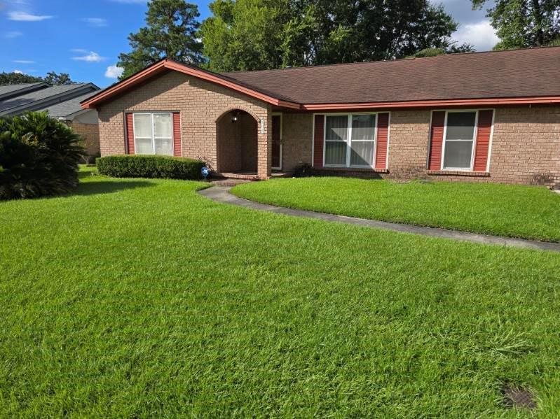 208 Leeds Gate Rd., Savannah, GA 31406