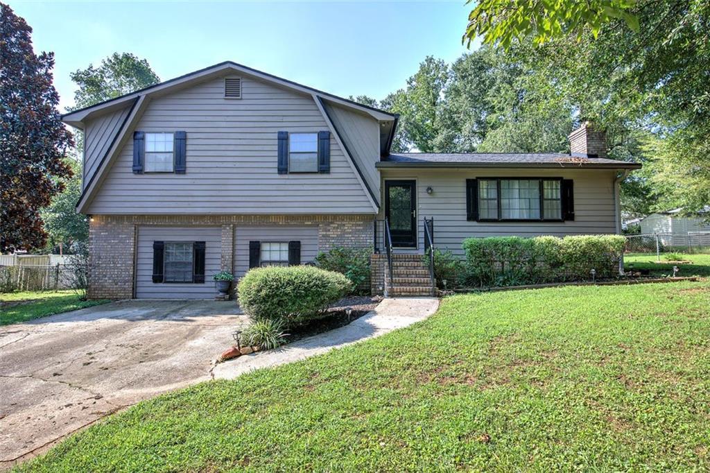 4573 Westview Dr., Powder Springs, GA 30127