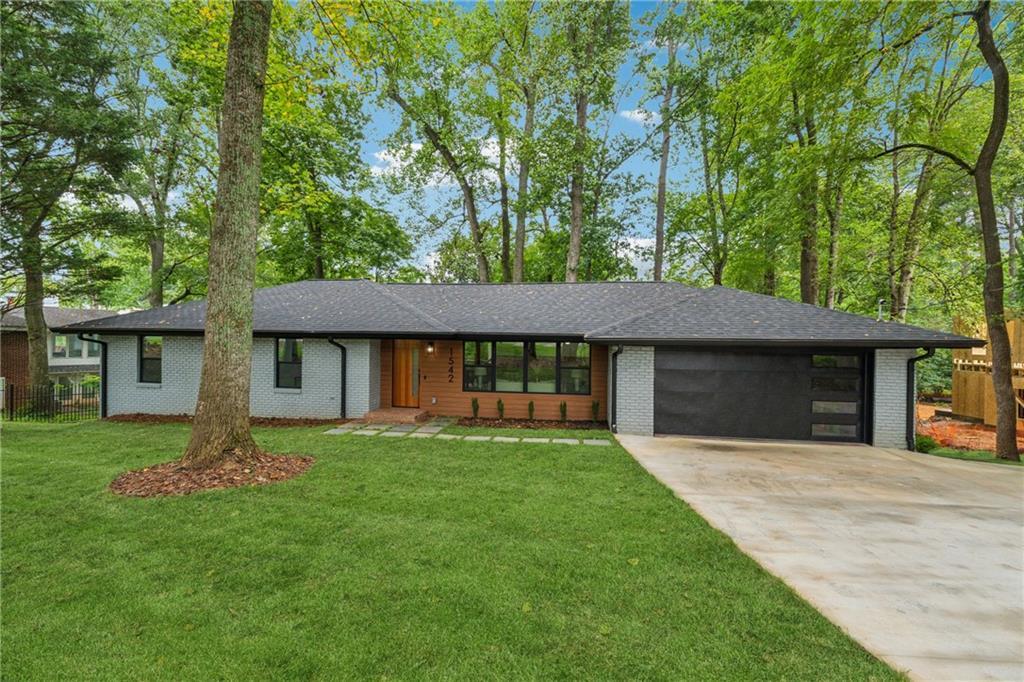 1542 Lavista Rd., Atlanta, GA 30329