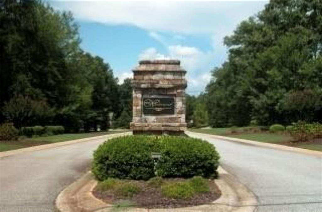 240 Woodmont Dr., Cornelia, GA 30531