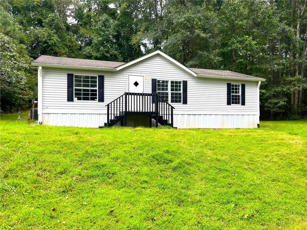 4650 Flatbottom Rd., Ball Ground, GA 30107