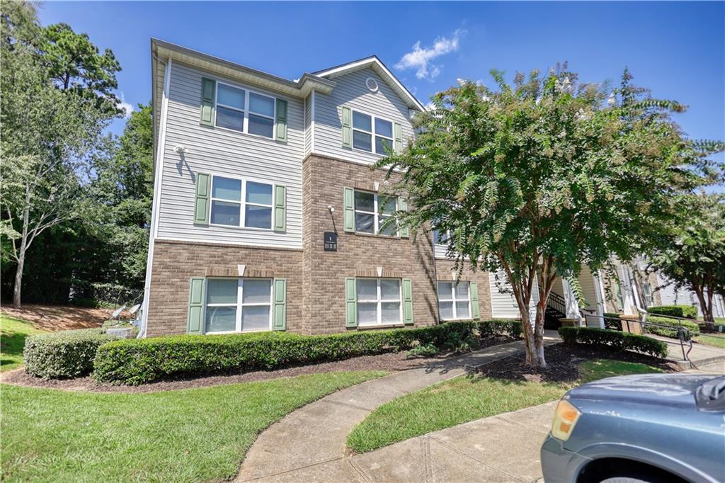 1101 Fairington Ridge Circle, Lithonia, GA 30038