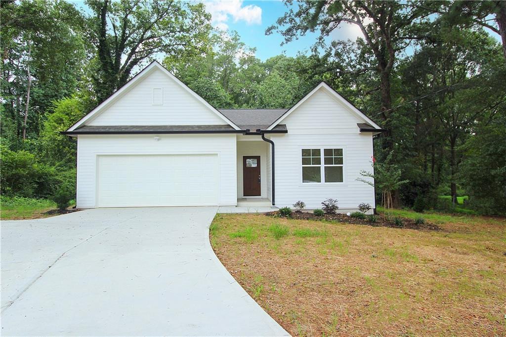 5864 Rockhill St., Austell, GA 30106
