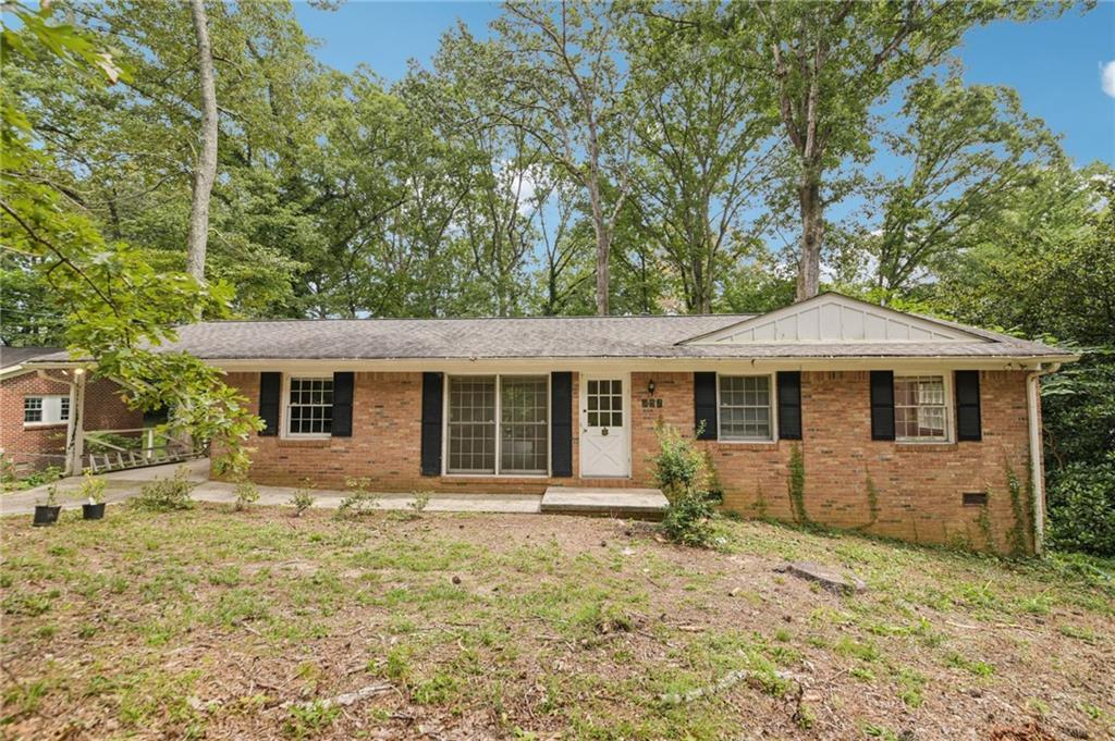 437 Mount Vista Rd., Stone Mountain, GA 30087