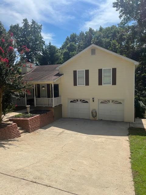 5325 Highpoint Rd., Flowery Branch, GA 30542