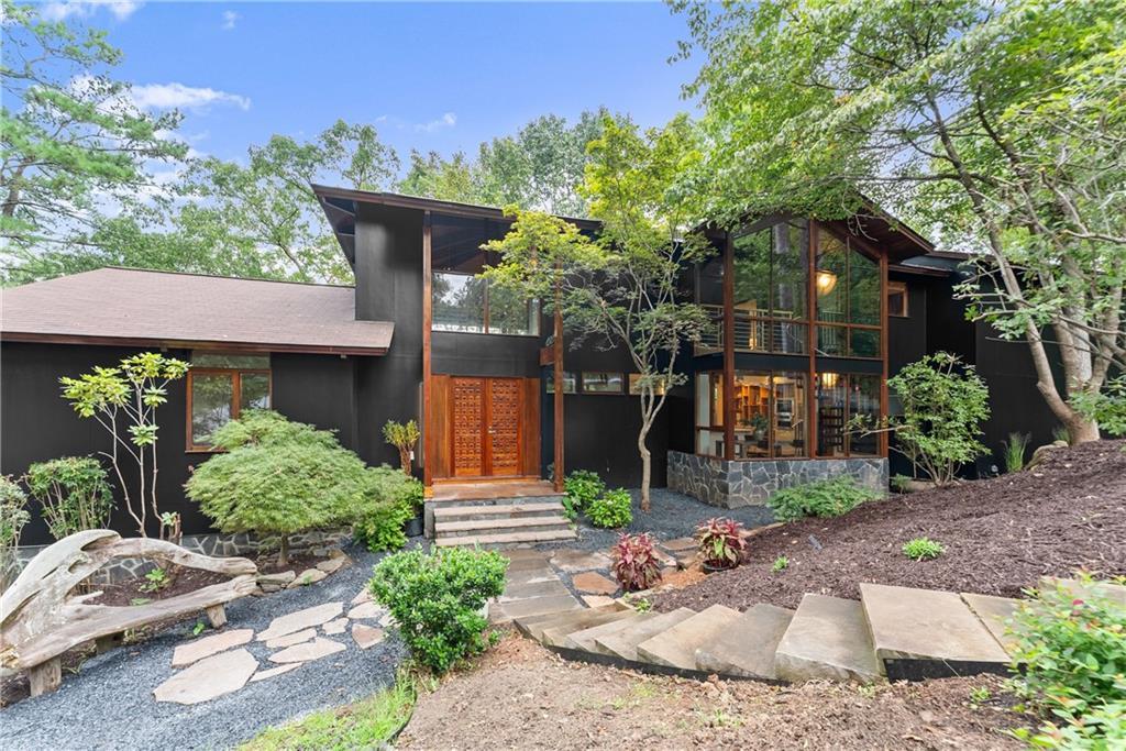 85 Grogans Landing, Atlanta, GA 30350