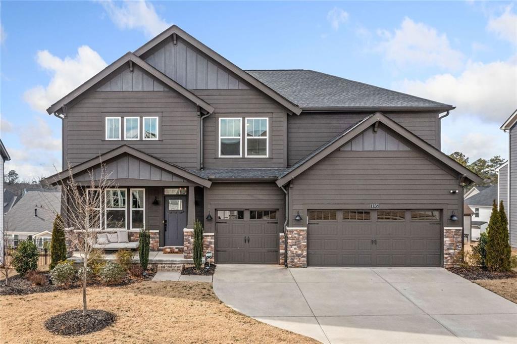 895 Michigan Cir., Hoschton, GA 30548