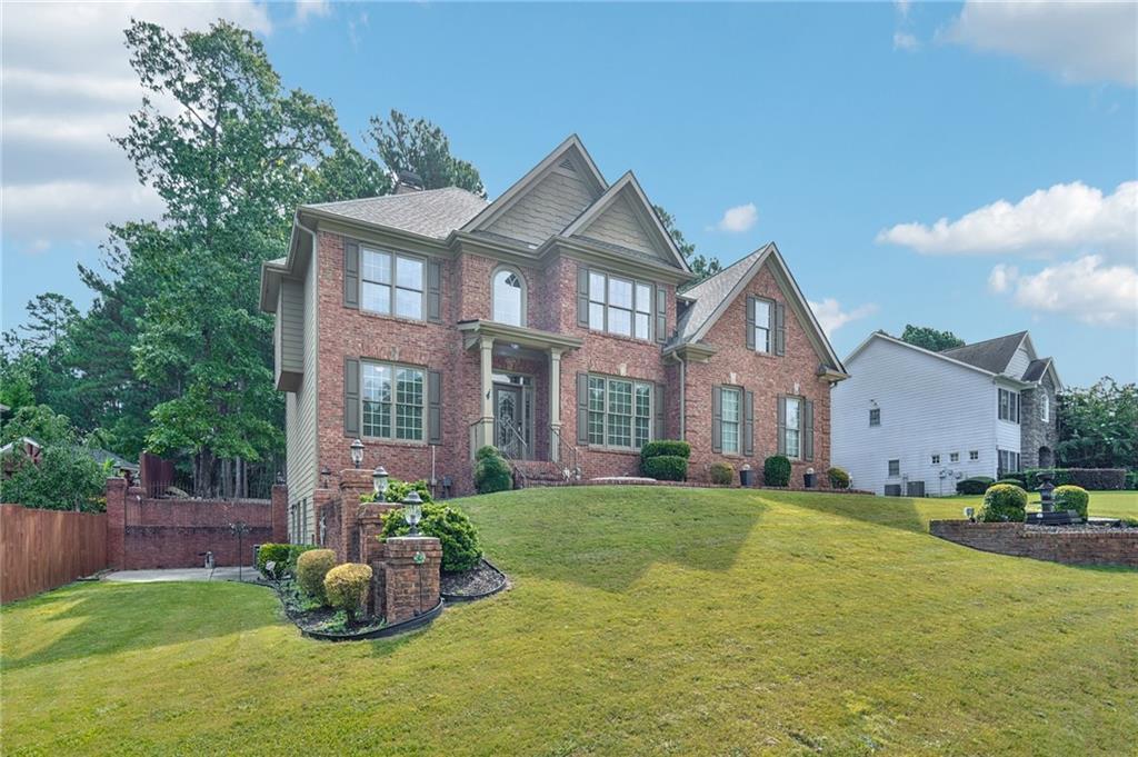 1932 River Crest Way, Lawrenceville, GA 30045