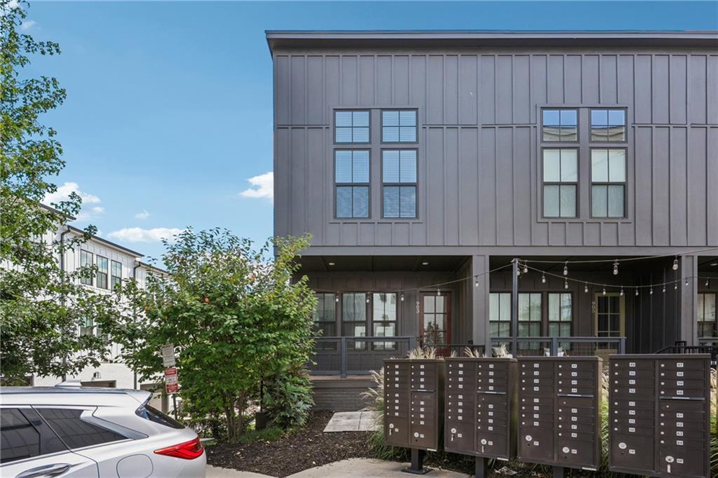 903 Brees Ct., Atlanta, GA 30318