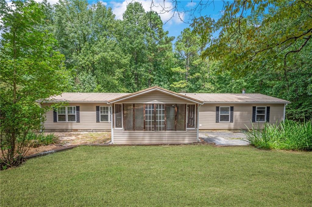 297 Jewell Cole Rd., Hiram, GA 30141