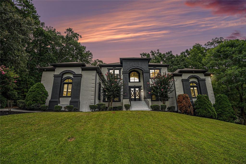 4025 Cascade Rd., Atlanta, GA 30331