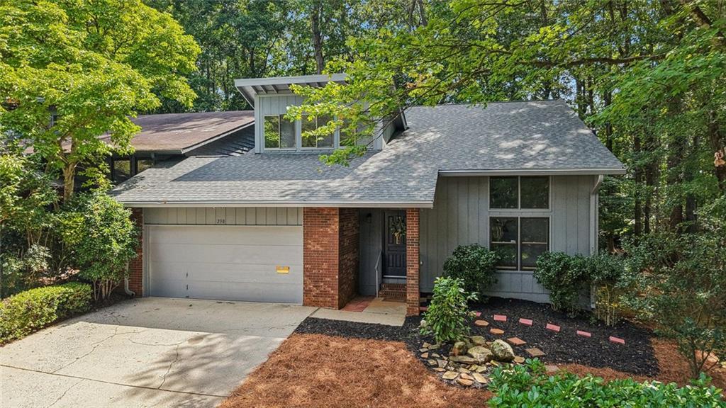 230 Lakeview Ridge, Roswell, GA 30076