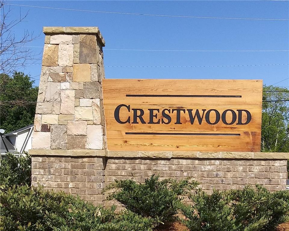 935 Crestmanor Dr., Marietta, GA 30008