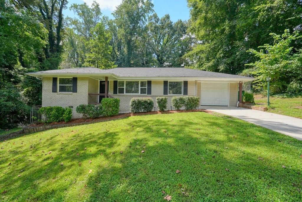 691 Heathmoor Pl., Decatur, GA 30032