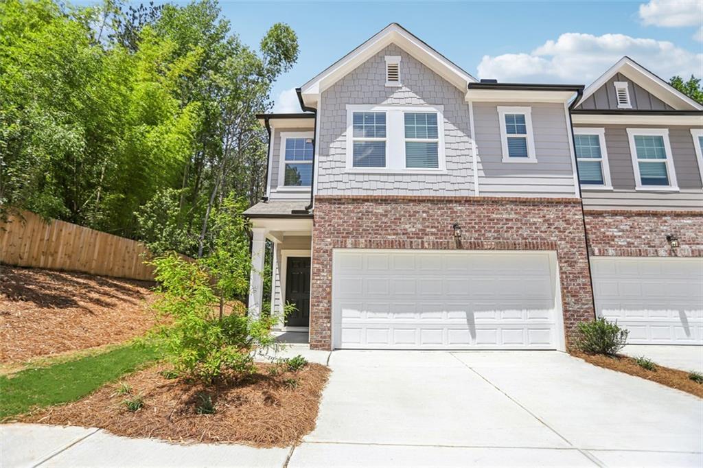 5014 Elowen Ln., Douglasville, GA 30135