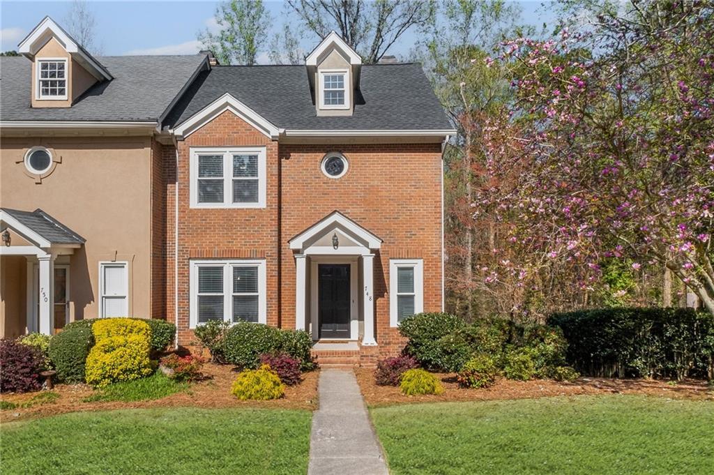 748 Olde Towne Ln., Marietta, GA 30068
