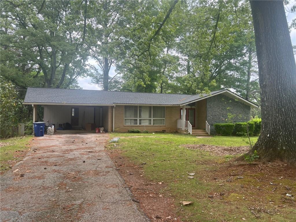 102 Summit Dr., Griffin, GA 30224