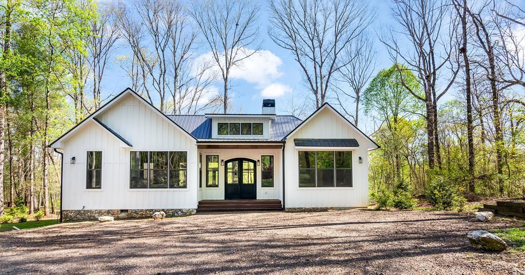 428 Licklog Rd., Ellijay, GA 30536