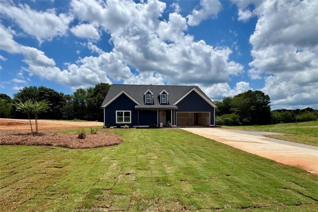 36 Creek Stone Dr., Hartwell, GA 30643