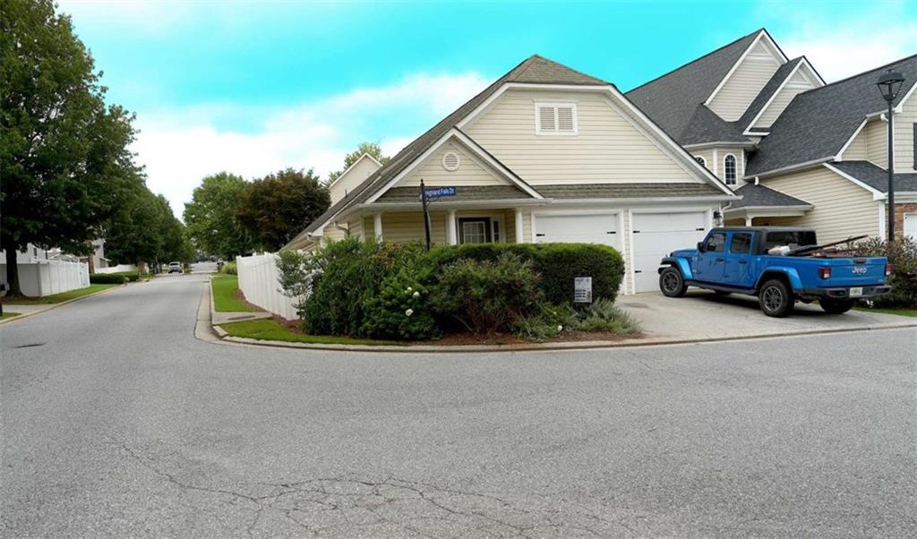 536 Highland Falls Dr., Hiram, GA 30141